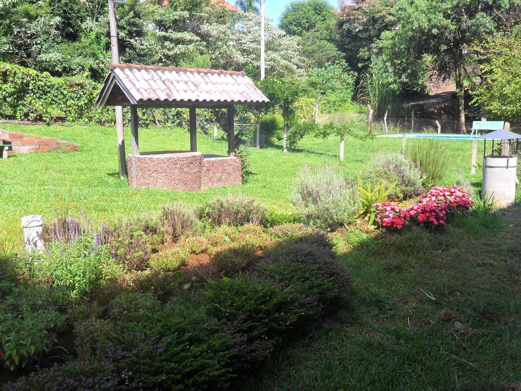 Pousada Dos Platanos Hotel Nova Petropolis Exterior photo