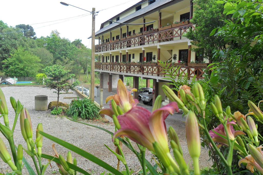 Pousada Dos Platanos Hotel Nova Petropolis Exterior photo